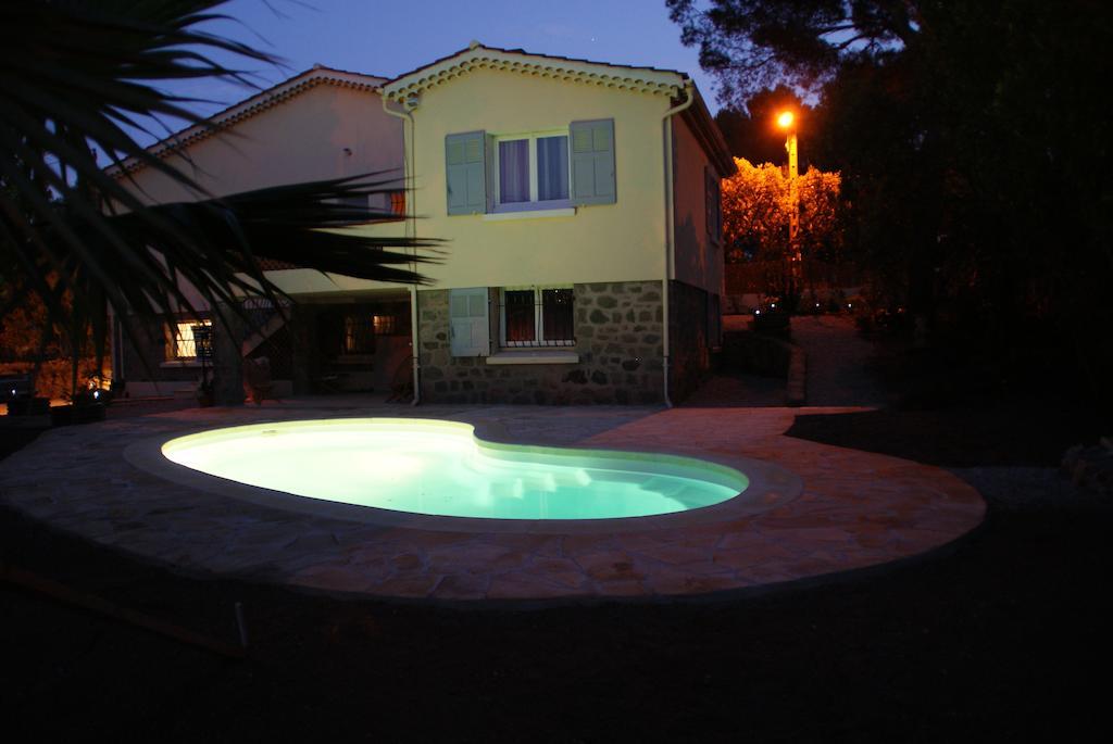 Appartement Dans Villa St Raphael Saint-Raphael (Var) Quarto foto